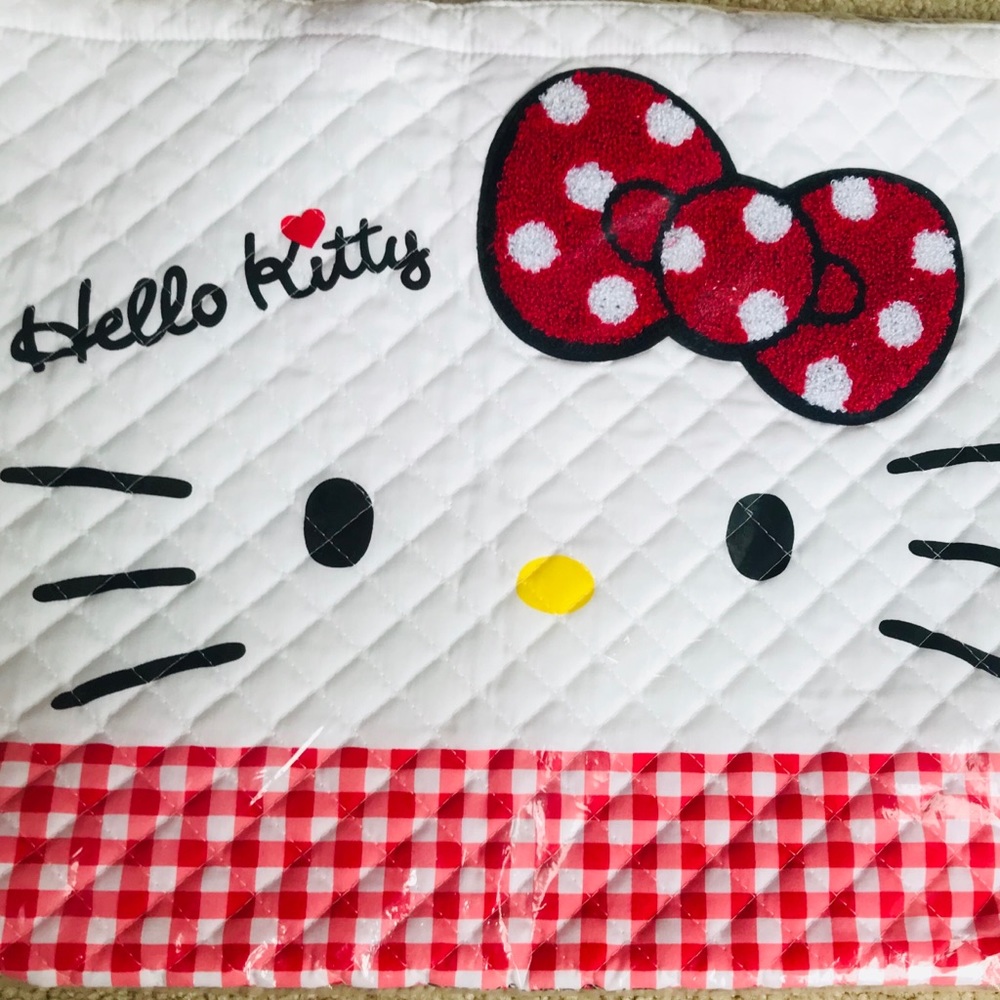Hello Kitty Quilt Fabric Tote - Picture 3 of 4